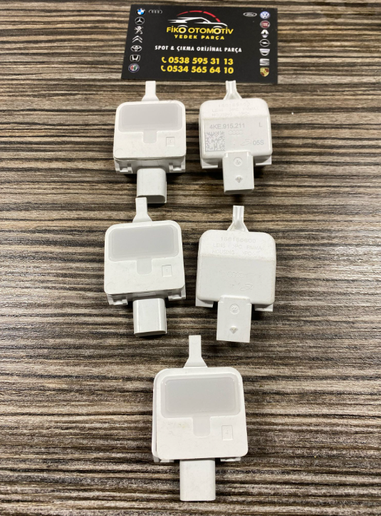 4KE.915.211 AUDİ E-TRON KONTROL EKRAN IŞIK ORJ SIFIR