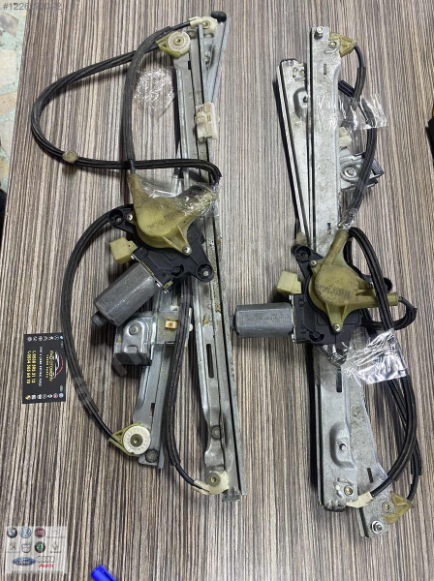 0130821941 MERCEDES-BENZ W639 VİTO SOL ÖN CAM MOTORU ORJ