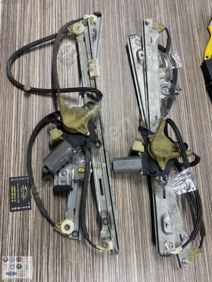 0130821941 MERCEDES-BENZ W639 VİTO SOL ÖN CAM MOTORU ORJ