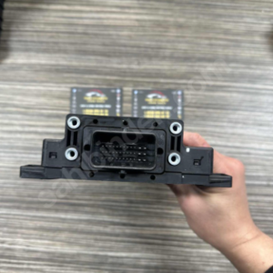 32397473 VOLVO XC40 KONTROL ÜNİTESİ BEYNİ ORJ