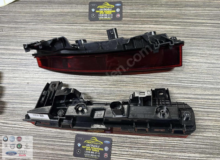 95B945701D 95B945701E 95B945702D 95B945702E PORSCHE MACAN SAĞ SOL REFLEKTÖR STOP
